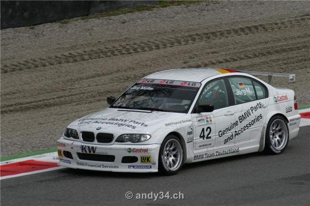wtcc-042