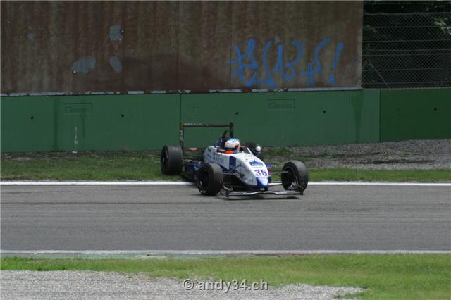 f3-047
