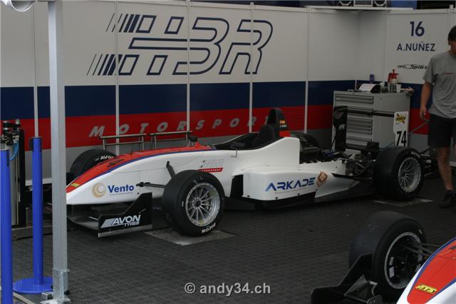 paddock-018