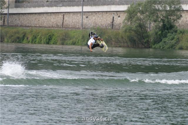 wake04-031