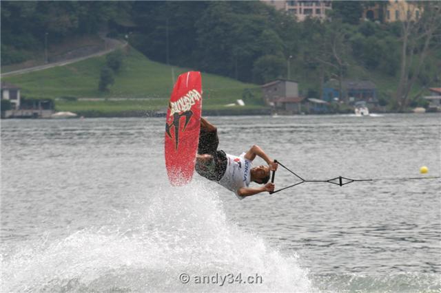 wake05-040